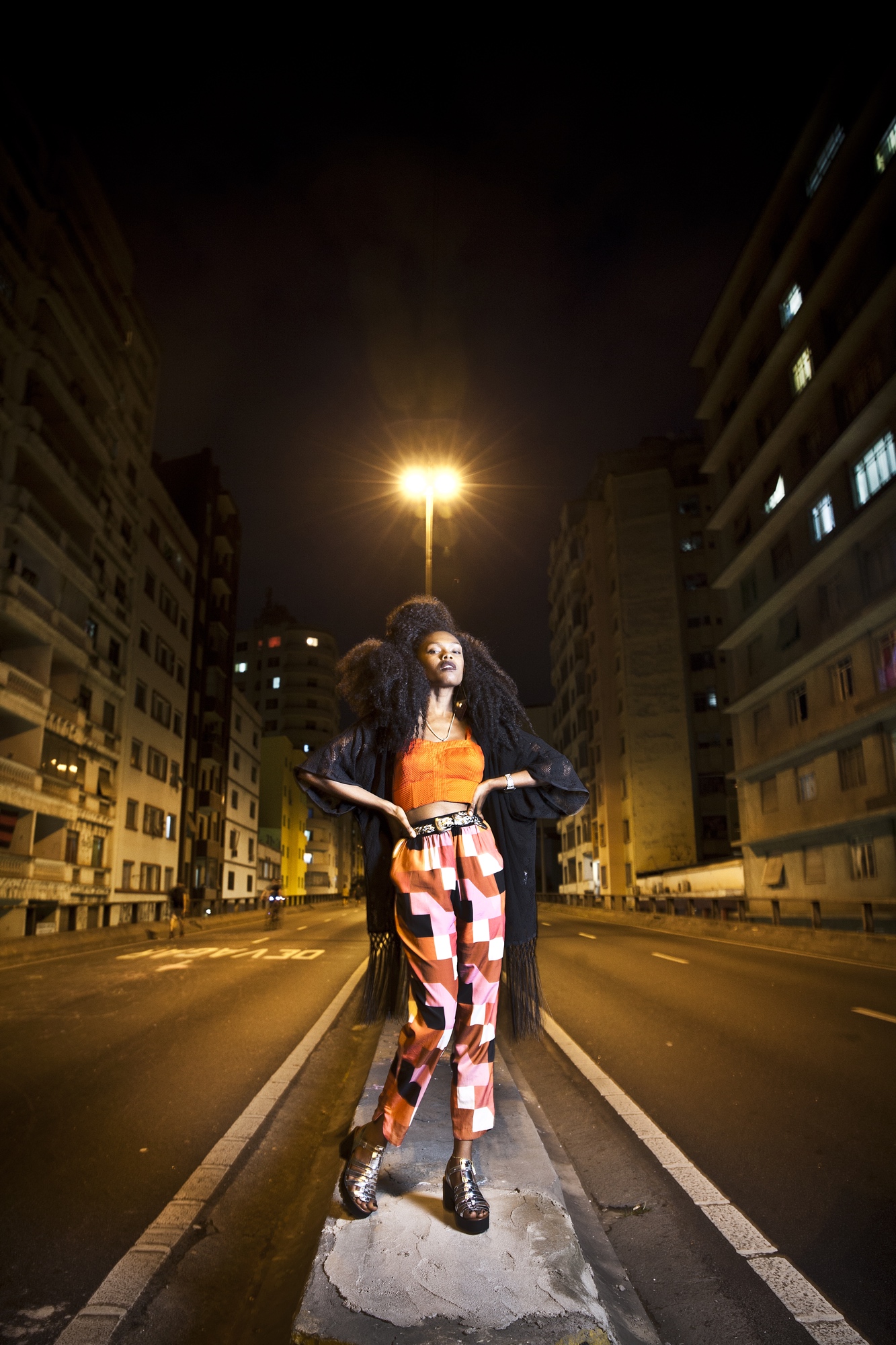SÃO PAULO, SP, BRASIL, 10-10-2015, 19h: Retrato da cantora Xênia França. (Foto: Lucas Lima/riscafaca).