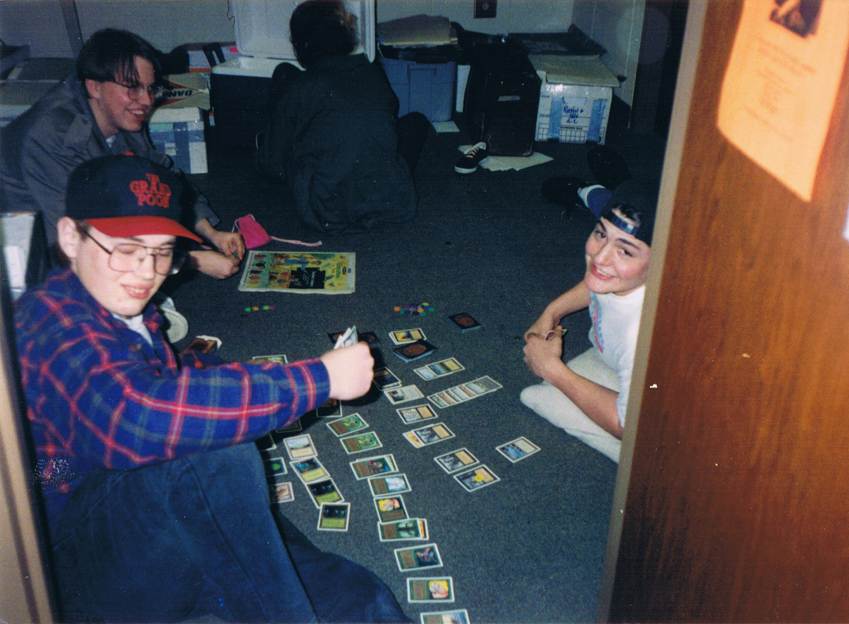 Foto de O Xadrez É Ginásio Da Mente Aula De Xadrez Conceito De Estratégia  Professor De Escola Jogo De Tabuleiro Homem Hipster Inteligente Jogando  Xadrez Hobby Intelectual Figuras No Tabuleiro De Xadrez